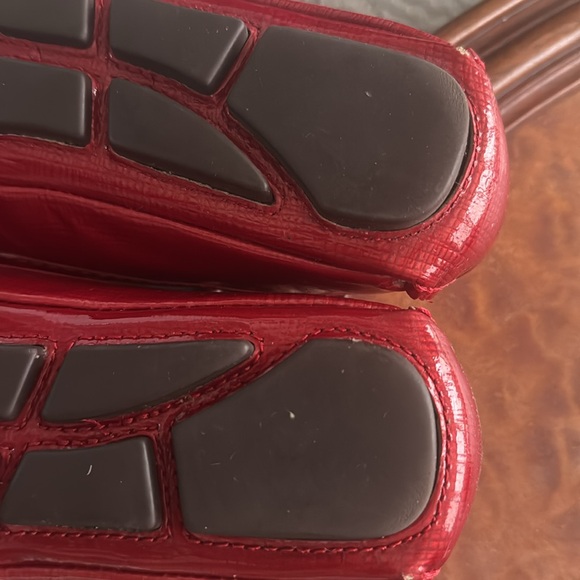 Michael Kors red patent leather flats size 7 - Picture 6 of 8